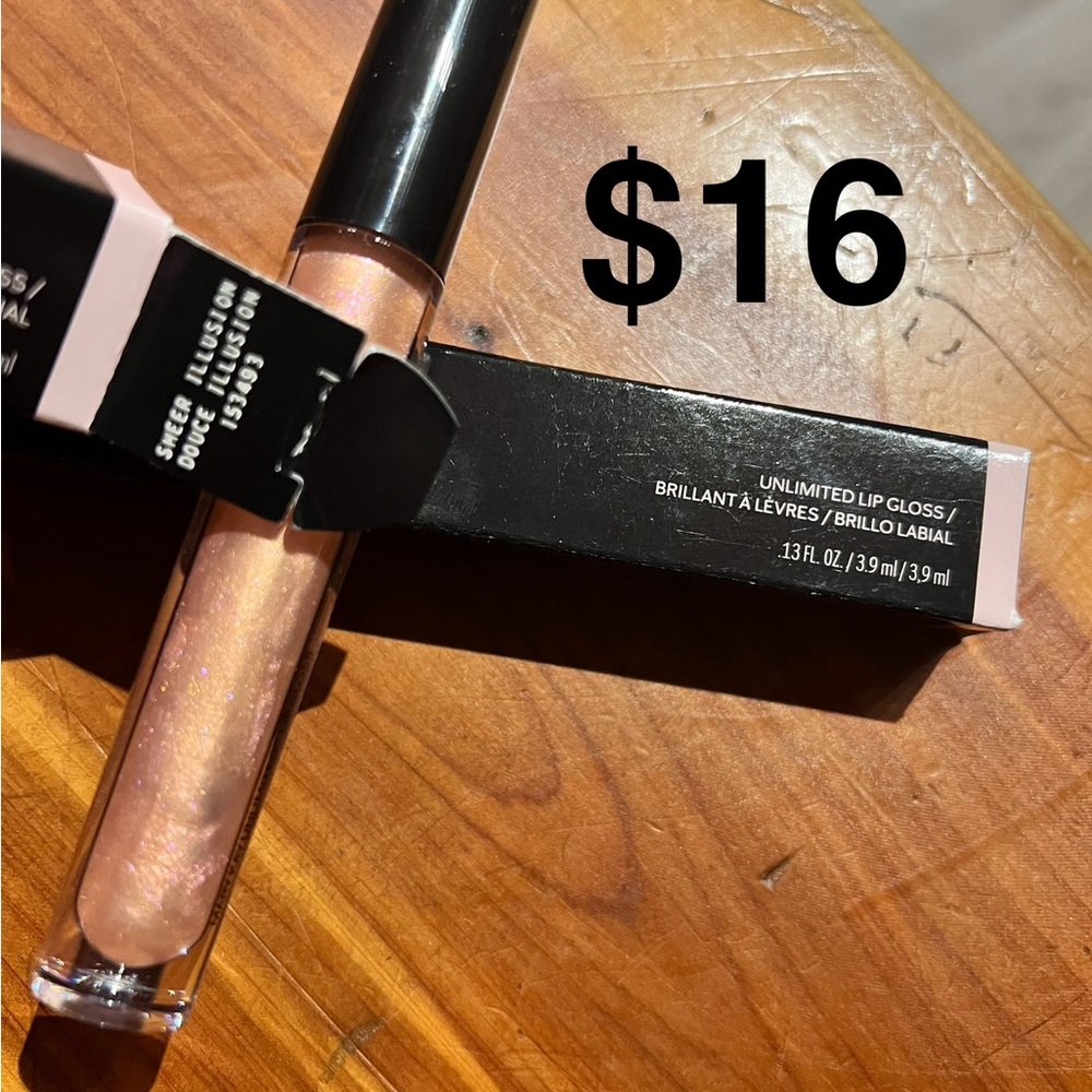 Mary Kay unlimited lip gloss